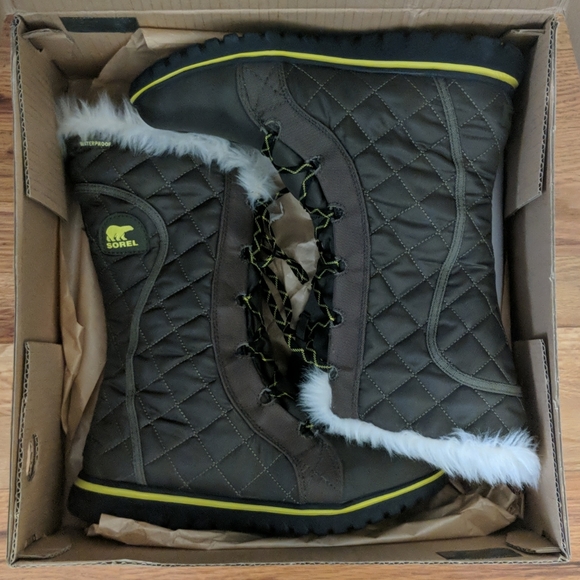 sorel cozy cate waterproof boot